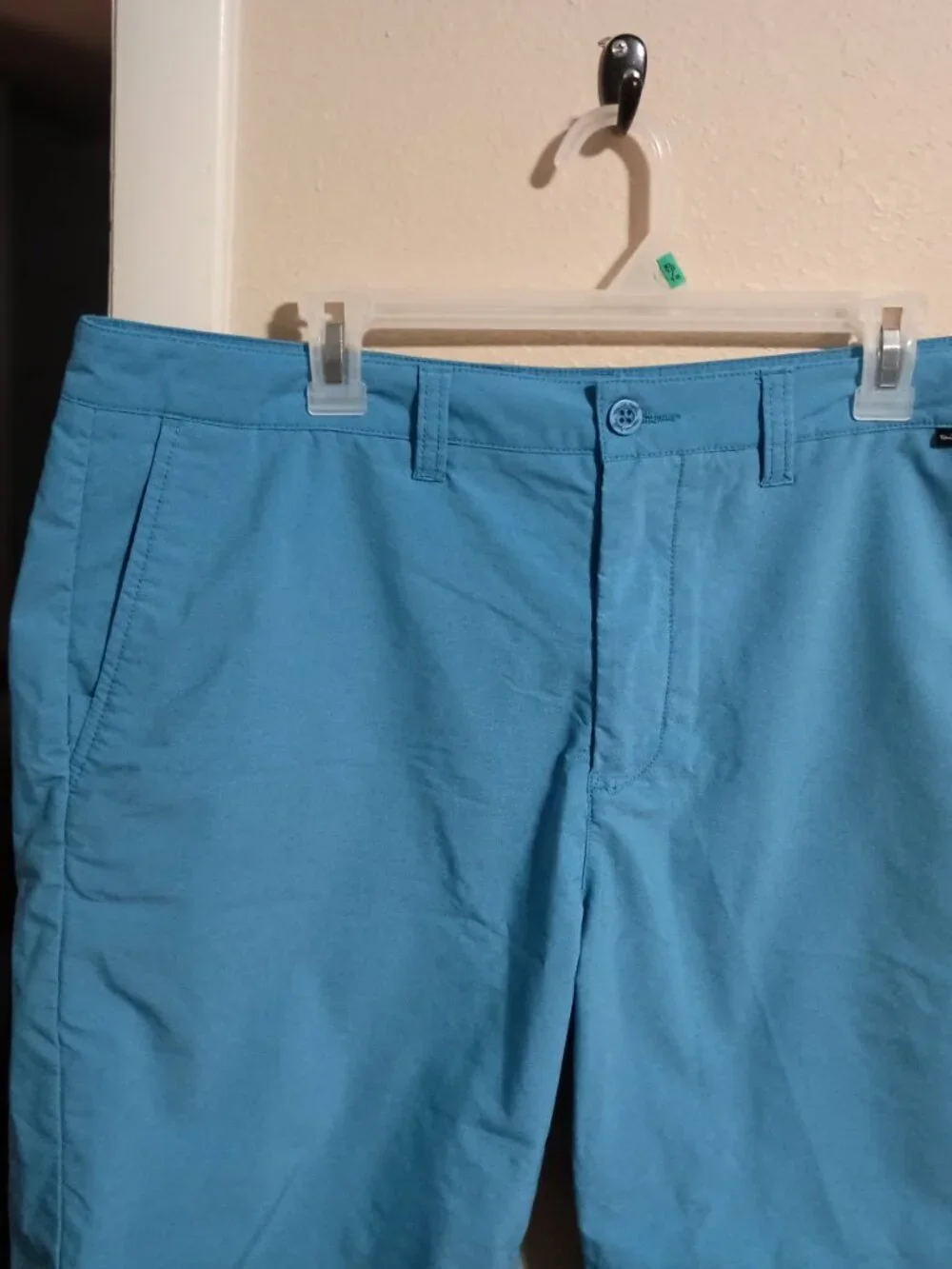 Travis Mathew Mens Golf Casual Shorts Size 36 Blue